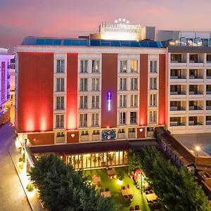 Vicenza Old Hotel Estambul