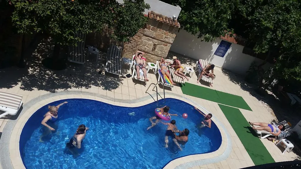 Kaleici Ozkavak Hotel Antalya